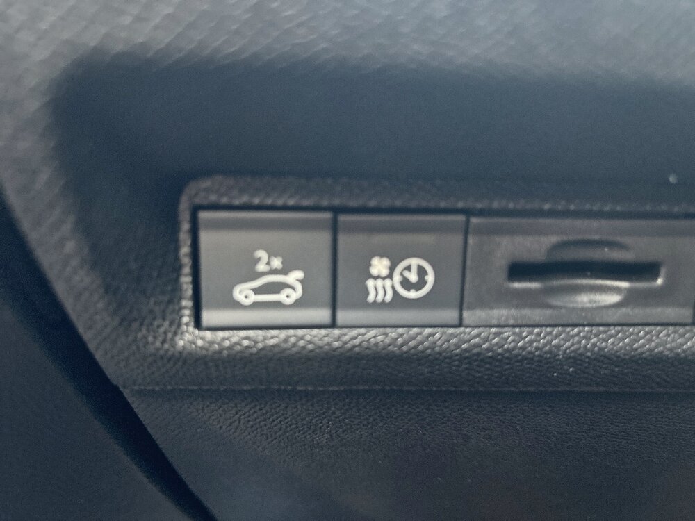 Occasion PEUGEOT 408 408 Electrique 58 kWh 210ch - GT