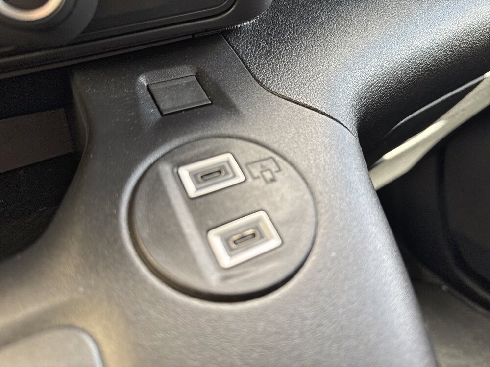 Occasion PEUGEOT Partner E-PARTNER FOURGON M 800 KG 136 CH BATTERIE 54 KWH