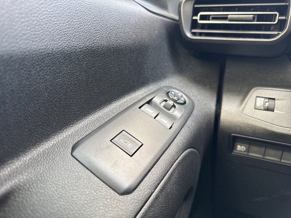 Occasion PEUGEOT Partner E-PARTNER FOURGON M 800 KG 136 CH BATTERIE 54 KWH