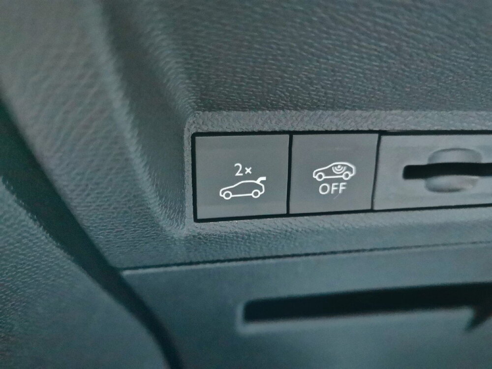 Occasion PEUGEOT 5008 5008 Hybrid 145 e-DCS6 - GT