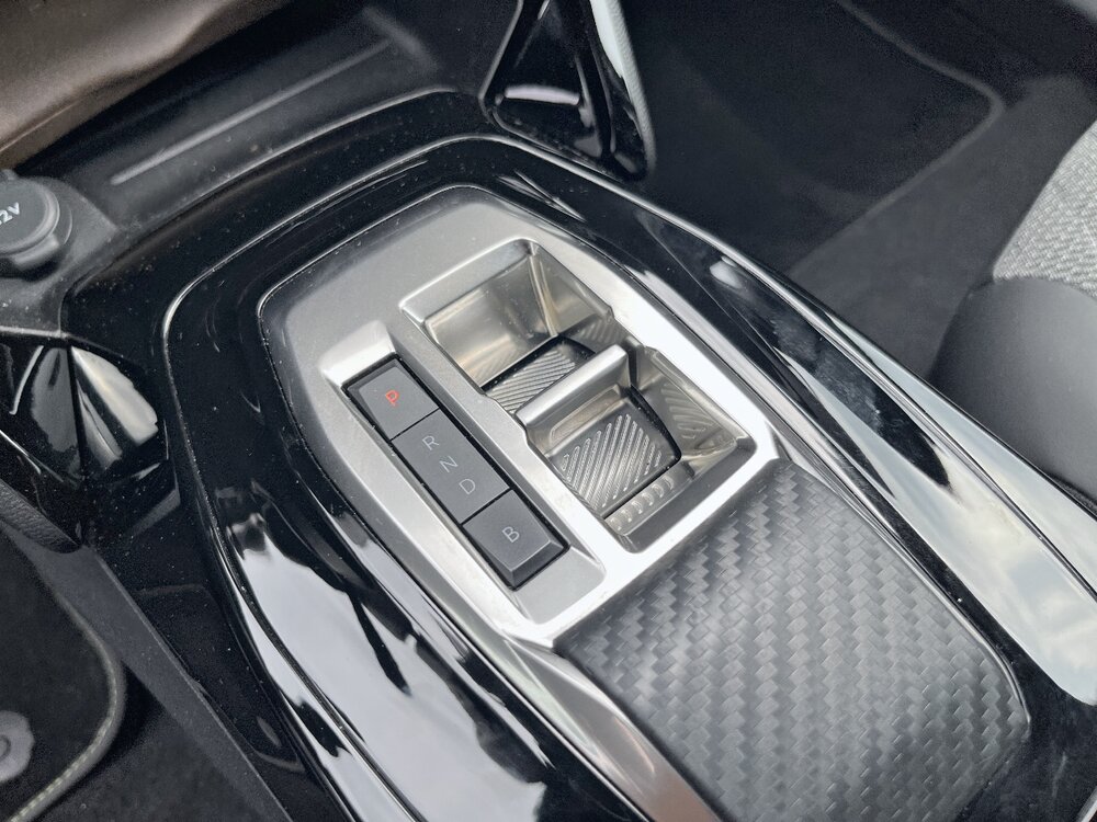 Occasion PEUGEOT 2008 2008 Electrique 54 kWh 156 ch - Allure