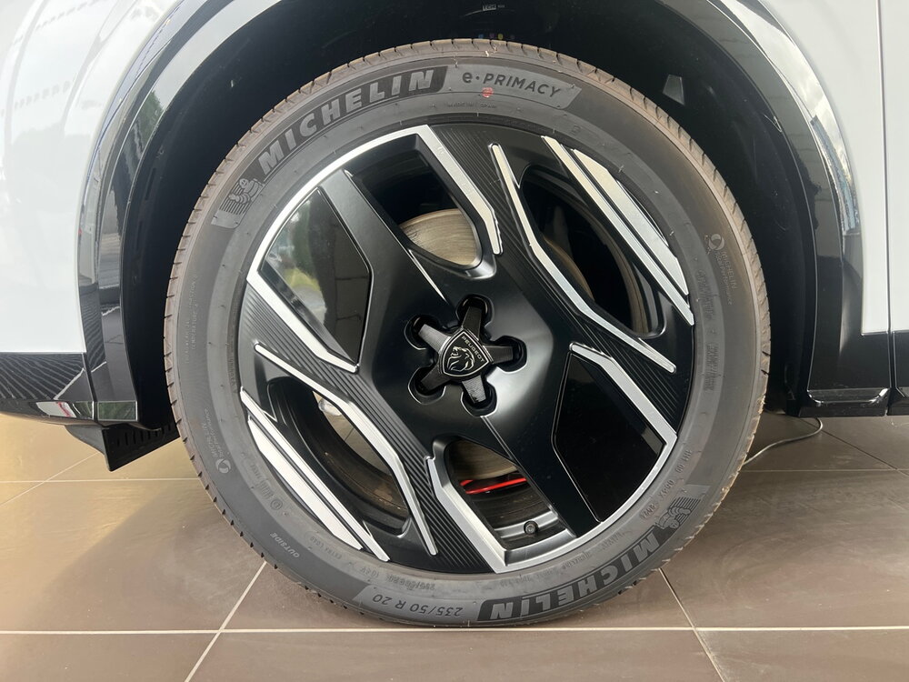 Occasion PEUGEOT 5008 5008 Electrique 73 kWh 210 ch - GT