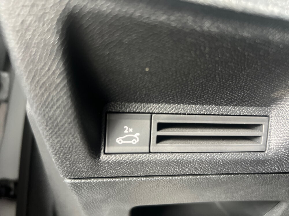 Occasion PEUGEOT 5008 5008 Electrique 73 kWh 210 ch - GT