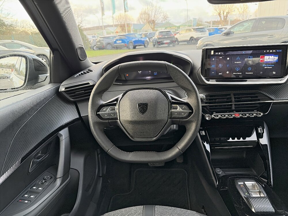 Occasion PEUGEOT 2008 2008 Electrique 54 kWh 156 ch - Allure