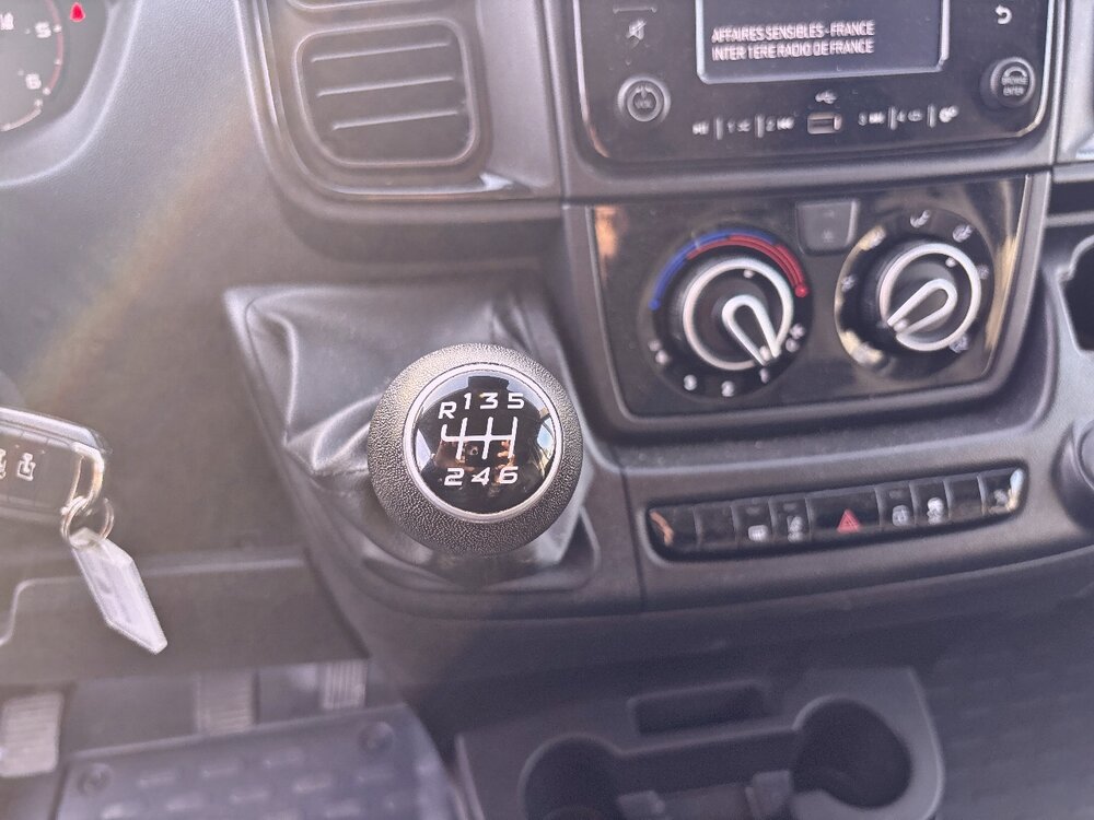 Occasion PEUGEOT Boxer BOXER FOURGON TOLE 3.5 T L3H3 140 S&S BVM6