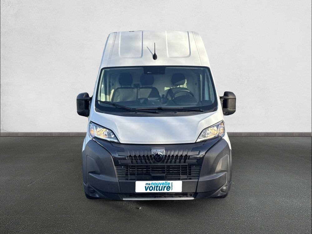 Occasion PEUGEOT Boxer BOXER FOURGON TOLE 3.5 T L3H3 140 S&S BVM6