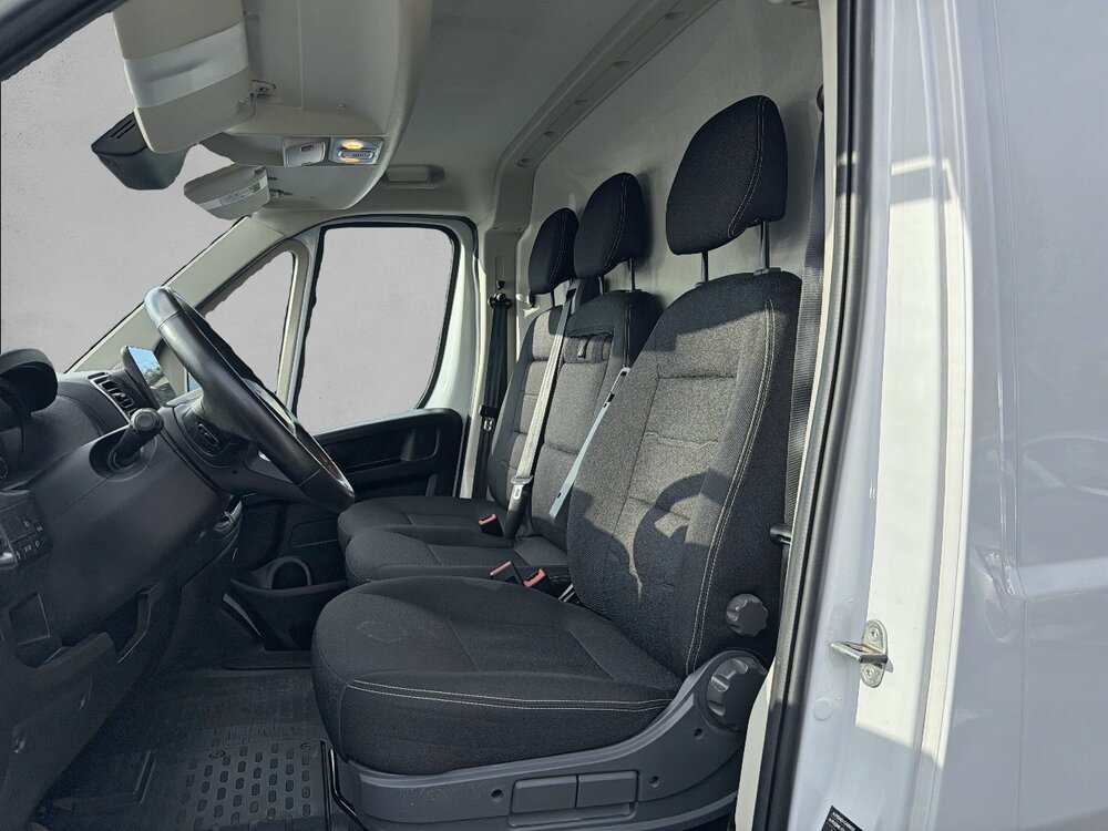 Occasion PEUGEOT Boxer BOXER FOURGON TOLE 3.3 T L2H2 140 S&S BVM6