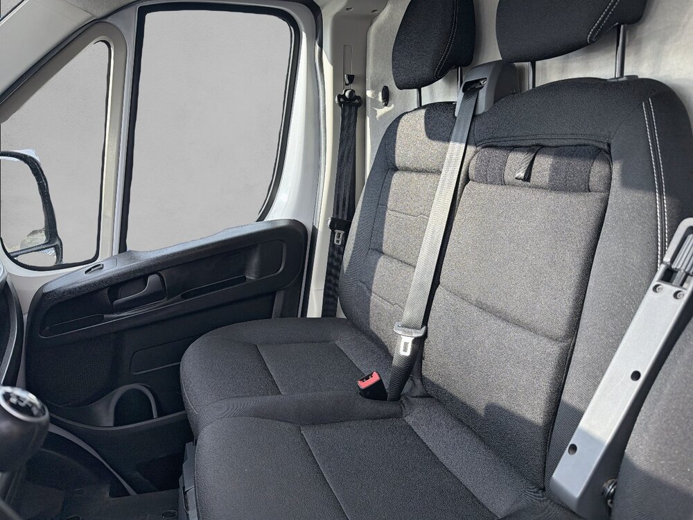 Occasion PEUGEOT Boxer BOXER FOURGON TOLE 3.3 T L2H2 140 S&S BVM6