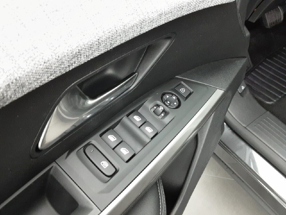 Occasion PEUGEOT 5008 5008 Hybrid 136 e-DCS6 - Allure