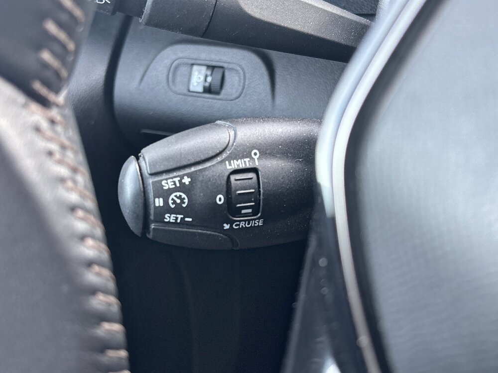 Occasion PEUGEOT Partner E-PARTNER FOURGON M 800 KG 136 CH BATTERIE 50 KWH