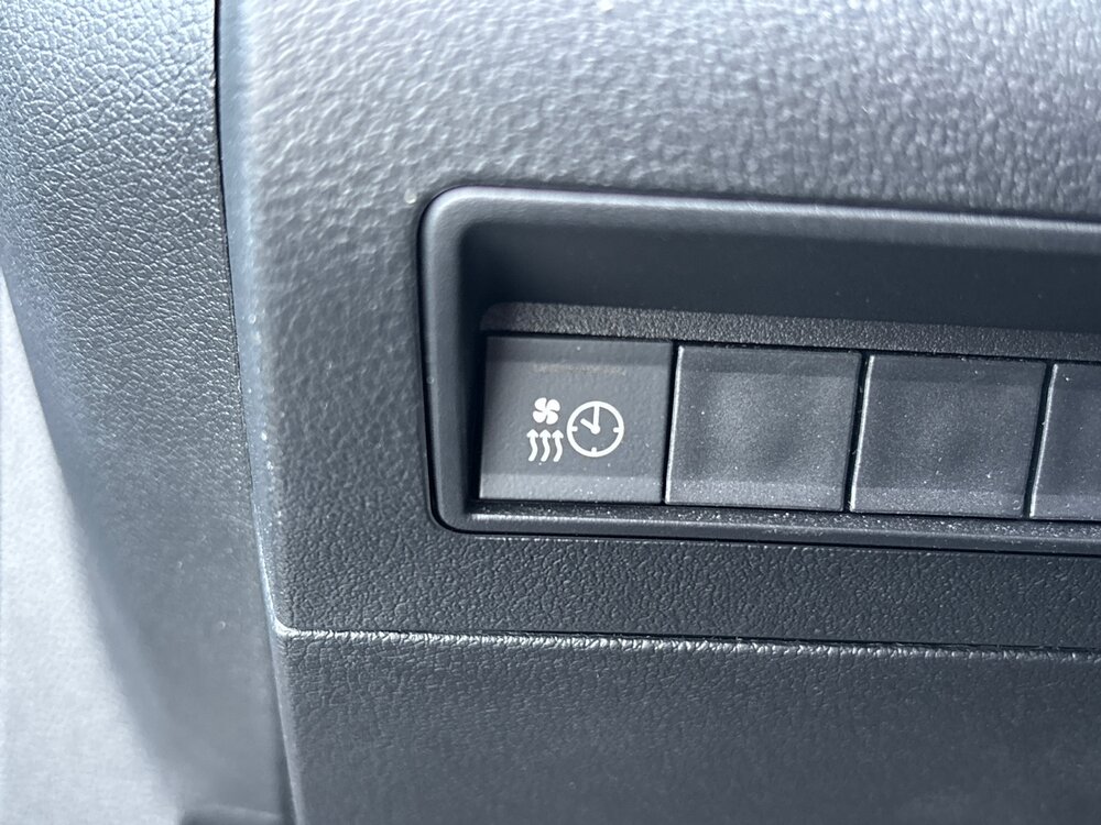 Occasion PEUGEOT Partner E-PARTNER FOURGON M 800 KG 136 CH BATTERIE 50 KWH