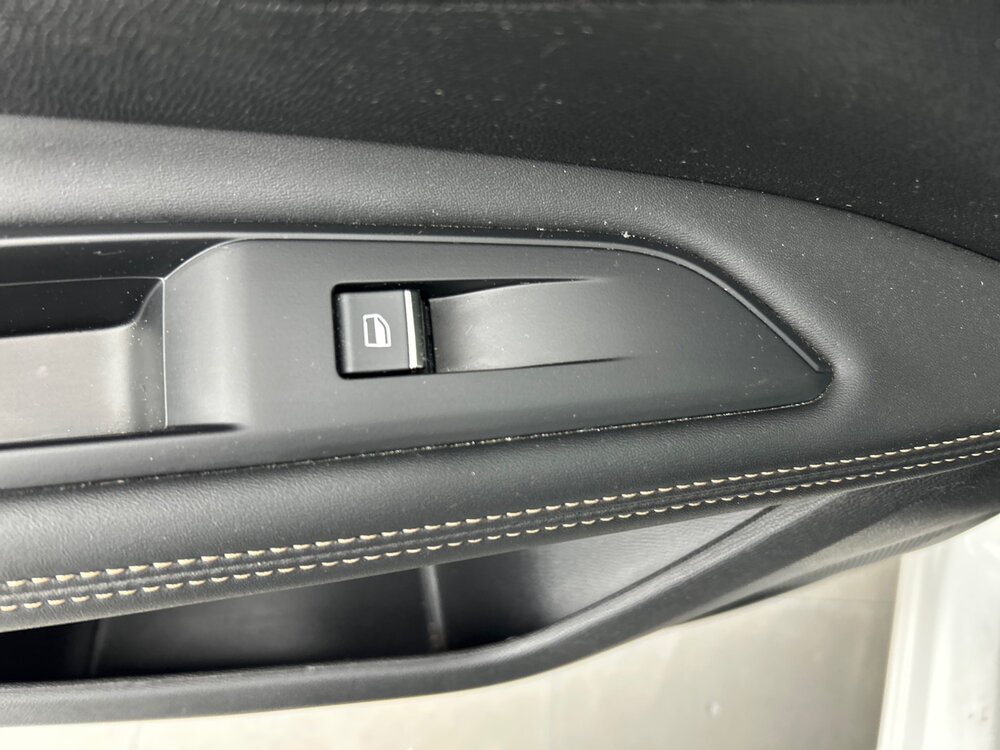 Occasion PEUGEOT 3008 3008 Hybrid 225 e-EAT8 - GT