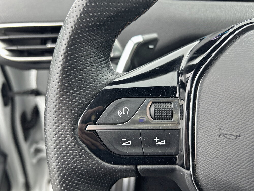 Occasion PEUGEOT 3008 3008 Hybrid 225 e-EAT8 - GT