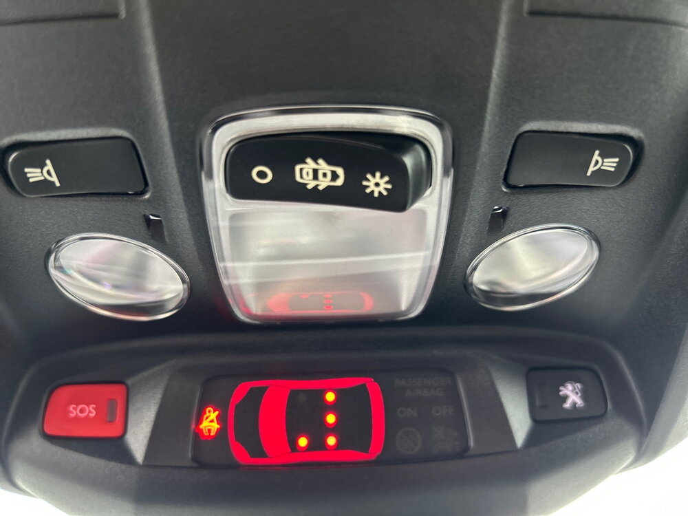 Occasion PEUGEOT 3008 3008 Hybrid 225 e-EAT8 - GT