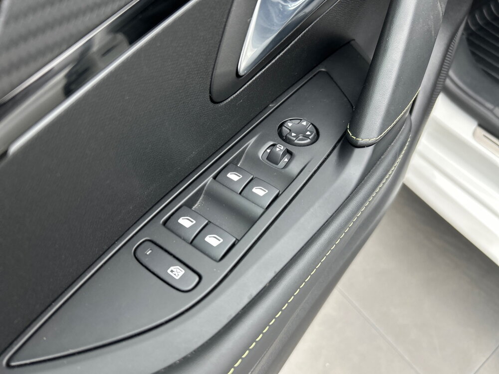 Occasion PEUGEOT 208 208 PureTech 100 S&S BVM6 - GT Pack