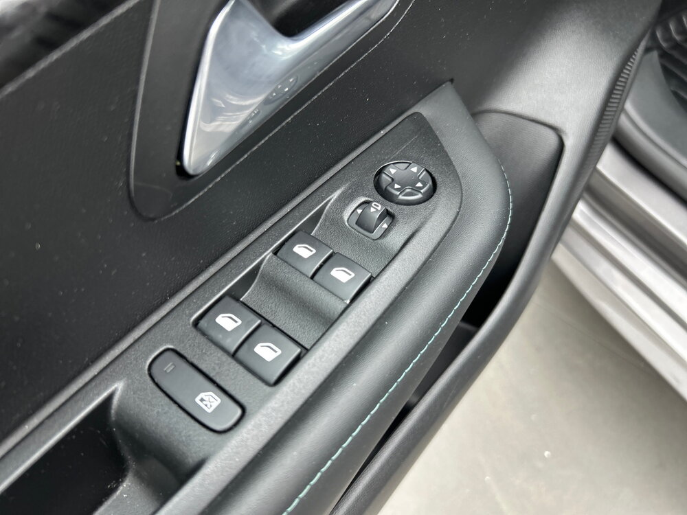 Occasion PEUGEOT 208 208 PureTech 100 S&S BVM6 - Allure Pack