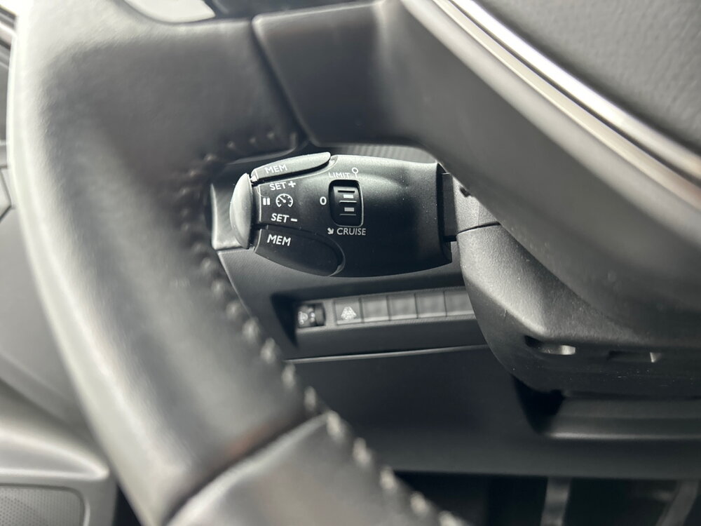 Occasion PEUGEOT 208 208 PureTech 100 S&S BVM6 - Allure Pack