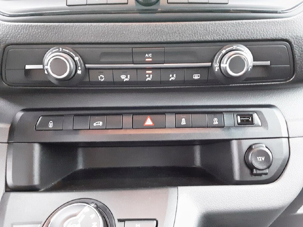 Occasion PEUGEOT Expert EXPERT FGN TOLE STANDARD BLUEHDI 145 S&S EAT8 - PREMIUM