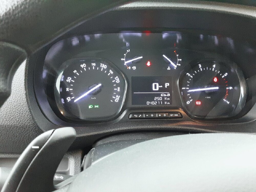 Occasion PEUGEOT Expert EXPERT FGN TOLE STANDARD BLUEHDI 145 S&S EAT8 - PREMIUM