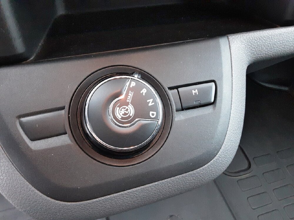 Occasion PEUGEOT Expert EXPERT FGN TOLE STANDARD BLUEHDI 145 S&S EAT8 - PREMIUM