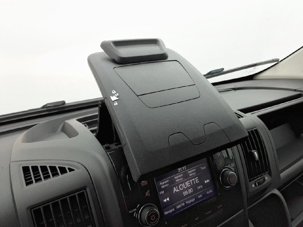 Occasion PEUGEOT Boxer BOXER TOLE 330 L2H2 BLUEHDI 120 S&S - PREMIUM