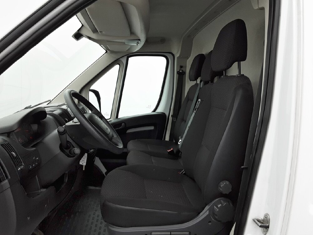 Occasion PEUGEOT Boxer BOXER TOLE 330 L2H2 BLUEHDI 120 S&S - PREMIUM