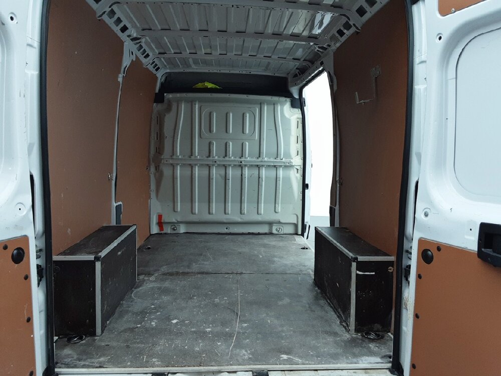 Occasion PEUGEOT Boxer BOXER TOLE 330 L2H2 BLUEHDI 120 S&S - PREMIUM