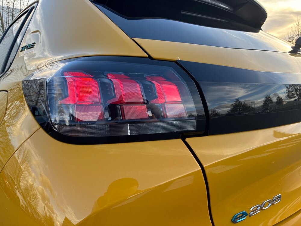 Occasion PEUGEOT 208 208 Electrique 50 kWh 136ch - Style