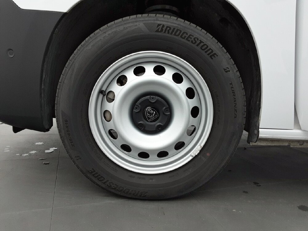 Occasion PEUGEOT Partner E-PARTNER FOURGON M 800 KG 136 CH BATTERIE 51 KWH