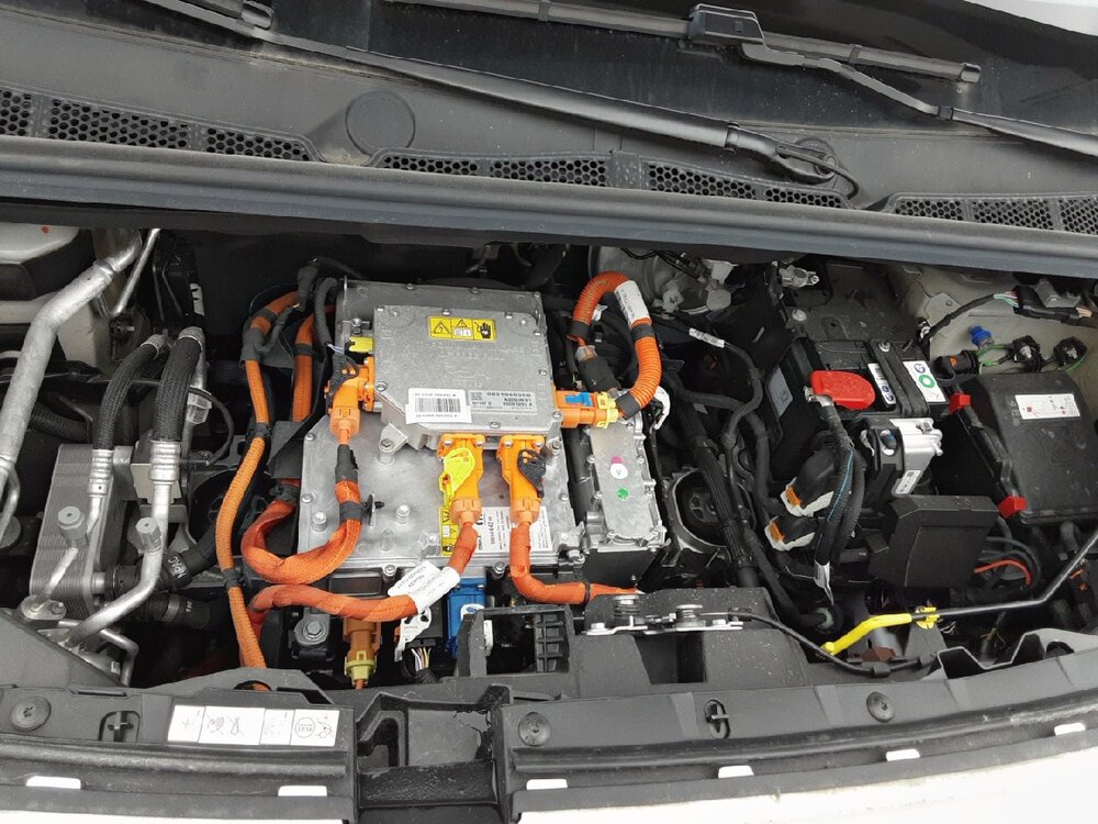 Occasion PEUGEOT Partner E-PARTNER FOURGON M 800 KG 136 CH BATTERIE 51 KWH