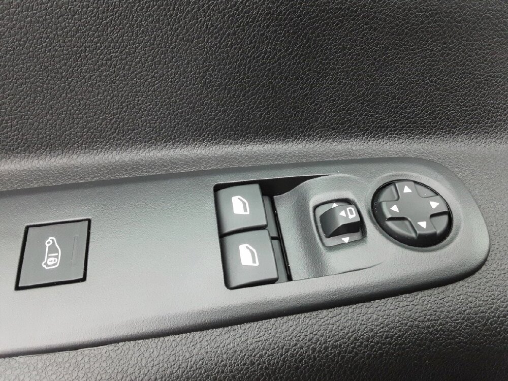 Occasion PEUGEOT Partner E-PARTNER FOURGON M 800 KG 136 CH BATTERIE 51 KWH