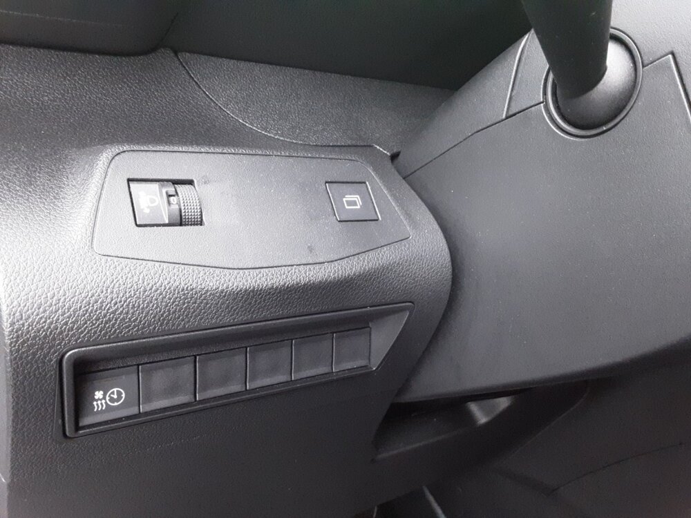 Occasion PEUGEOT Partner E-PARTNER FOURGON M 800 KG 136 CH BATTERIE 51 KWH