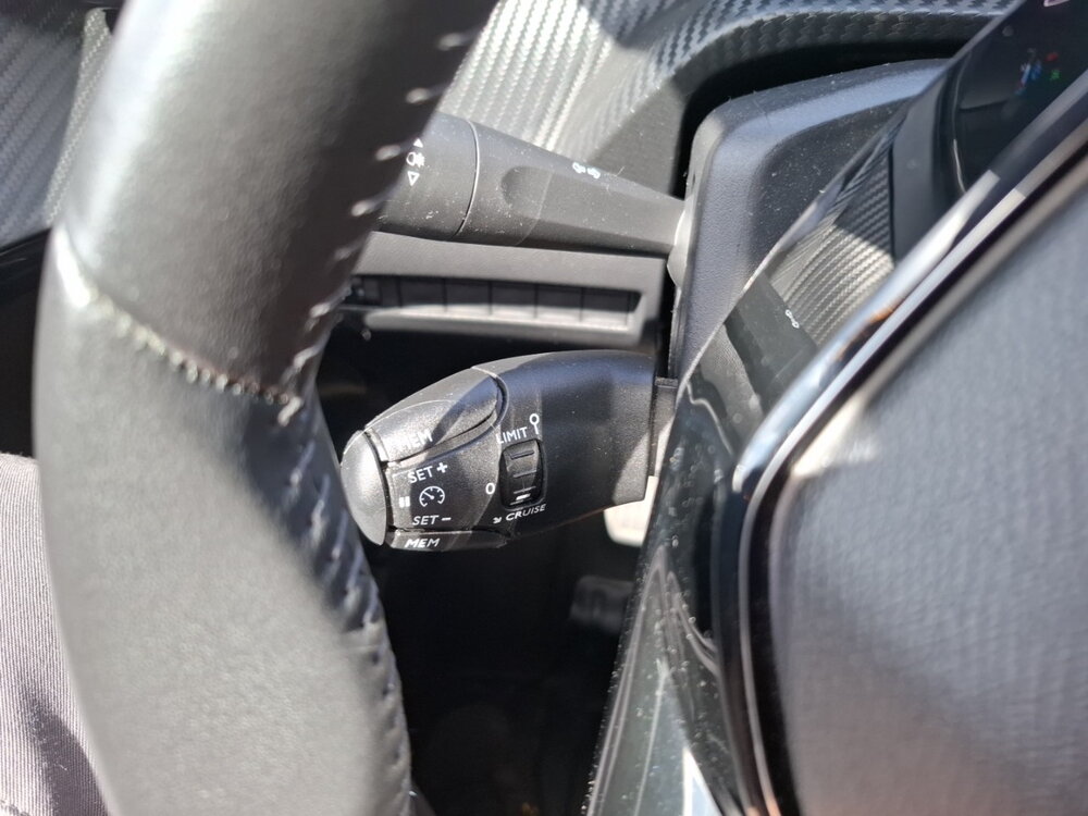 Occasion PEUGEOT 208 208 PureTech 100 S&S BVM6 - Allure