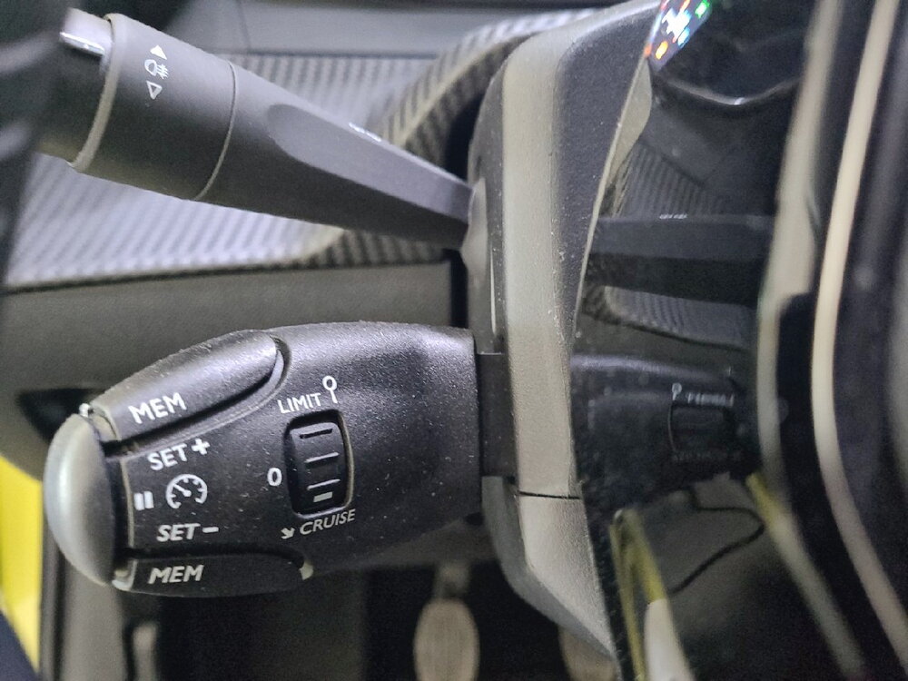 Occasion PEUGEOT 208 208 PureTech 100 S&S BVM6 - Allure