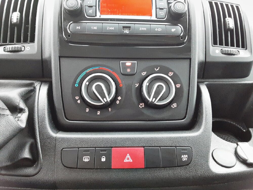 Occasion PEUGEOT Boxer BOXER TOLE 3.0 T L2H2 BLUEHDI 120 S&S BVM6