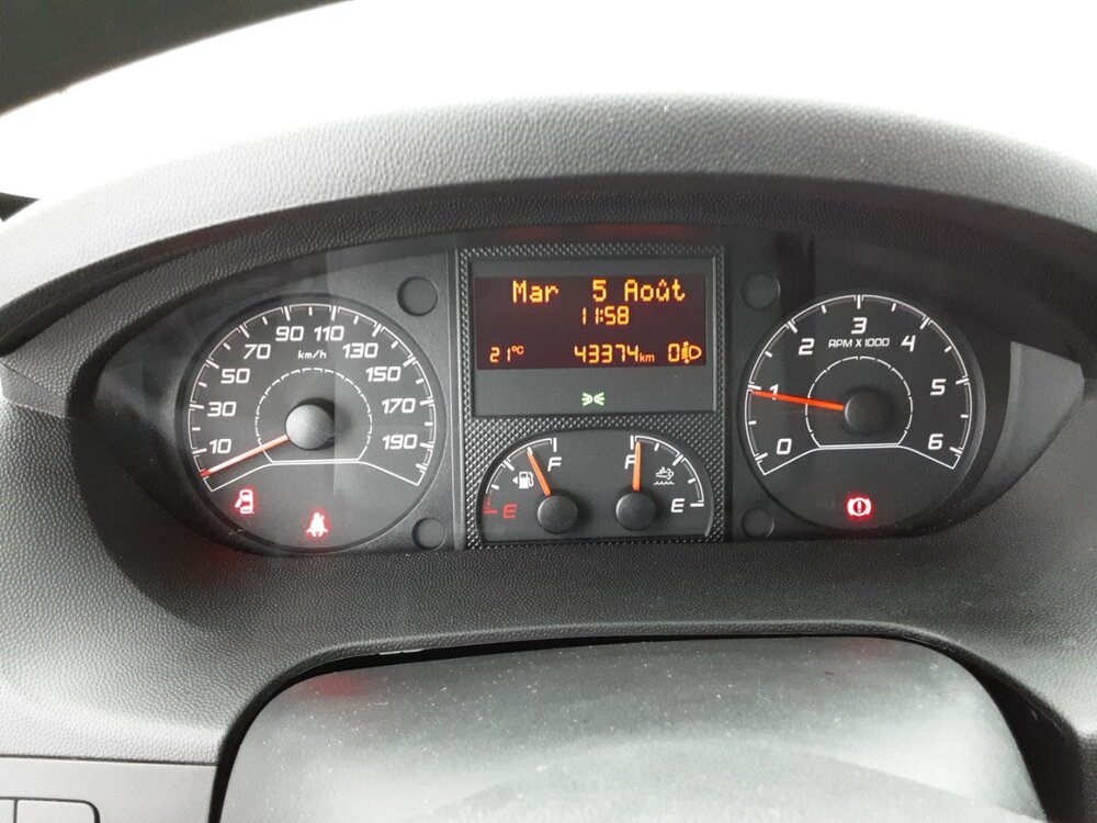 Occasion PEUGEOT Boxer BOXER TOLE 3.0 T L2H2 BLUEHDI 120 S&S BVM6