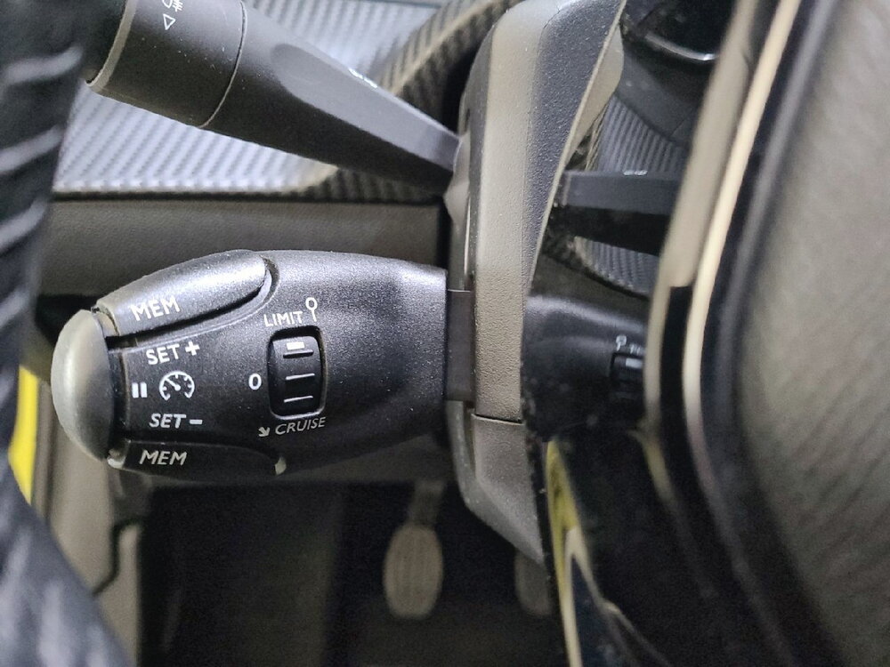 Occasion PEUGEOT 208 208 PureTech 100 S&S BVM6 - Allure
