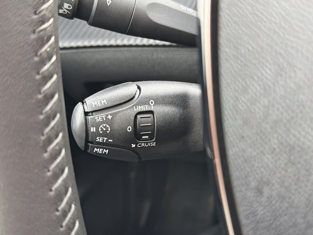 Occasion PEUGEOT 208 208 PureTech 100 S&S BVM6 - Allure