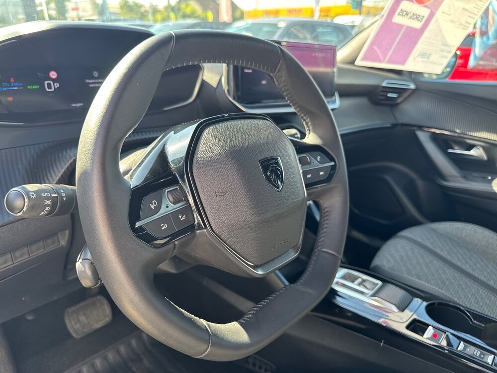 Occasion PEUGEOT 2008 2008 Electrique 54 kWh 156 ch - Allure