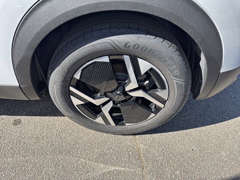 Occasion PEUGEOT 2008 2008 Electrique 54 kWh 156 ch - Allure