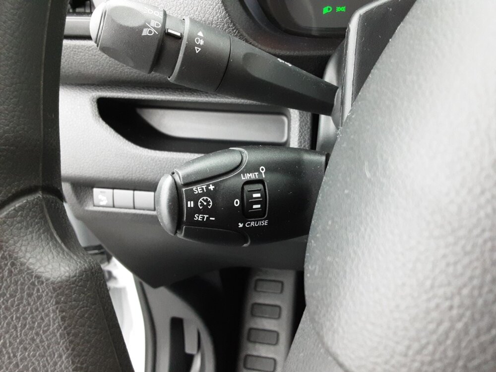 Occasion PEUGEOT Expert EXPERT FGN TOLE M BLUEHDI 120 S&S BVM6