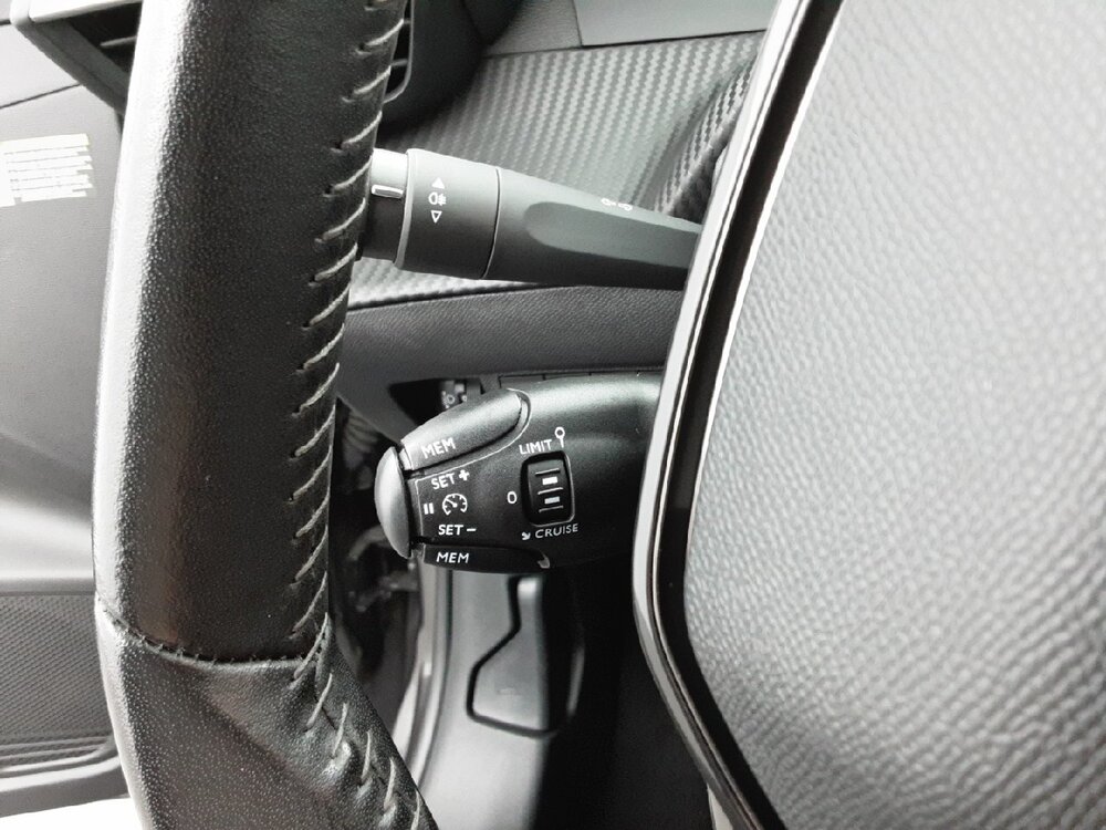 Occasion PEUGEOT 208 208 PureTech 100 S&S BVM6 - Allure