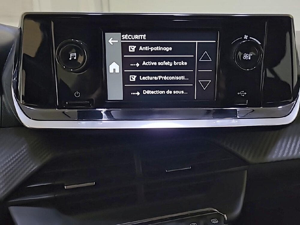 Occasion PEUGEOT 208 208 PureTech 75 S&S BVM5 - Like