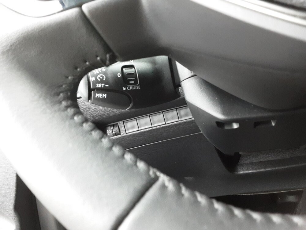 Occasion PEUGEOT 208 208 Hybrid 100 e-DCS6