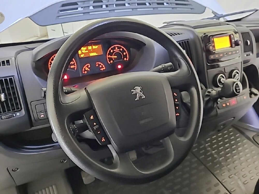 Occasion PEUGEOT Boxer BOXER TOLE 3.0 T L2H2 BLUEHDI 120 S&S BVM6