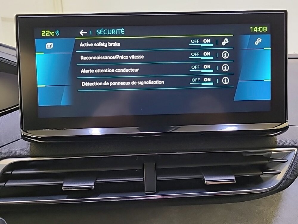 Occasion PEUGEOT 3008 3008 Hybrid 225 e-EAT8 - GT