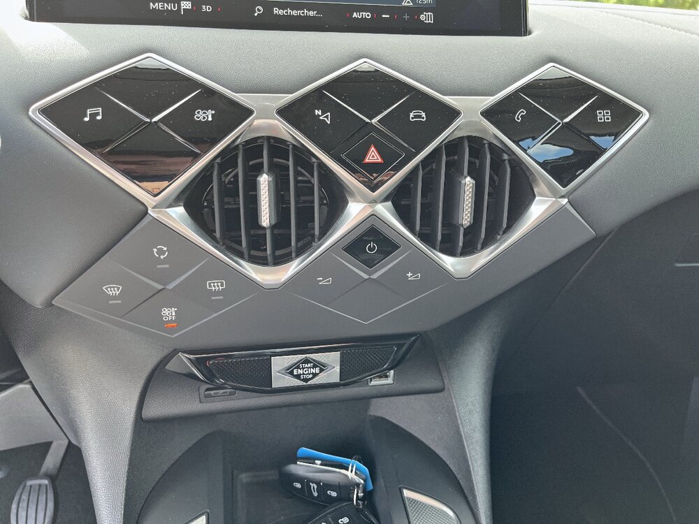 Occasion DS DS3 Crossback DS3 Crossback PureTech 100 BVM6 - Connected Chic