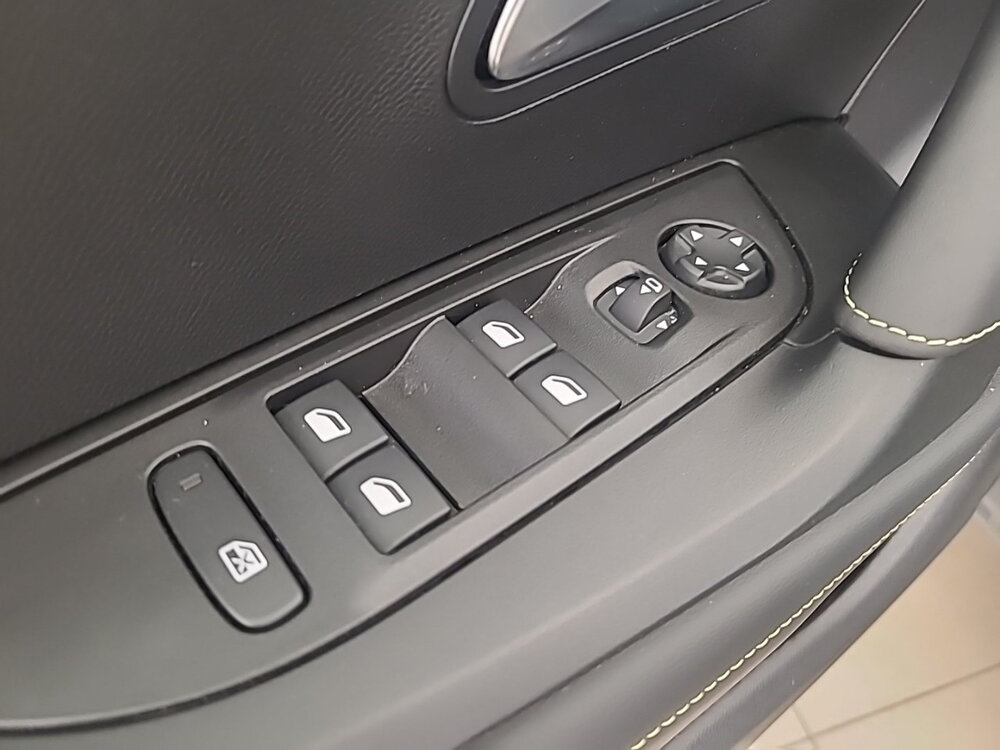 Occasion PEUGEOT 2008 2008 Hybrid 145 e-DCS6 - GT Exclusive