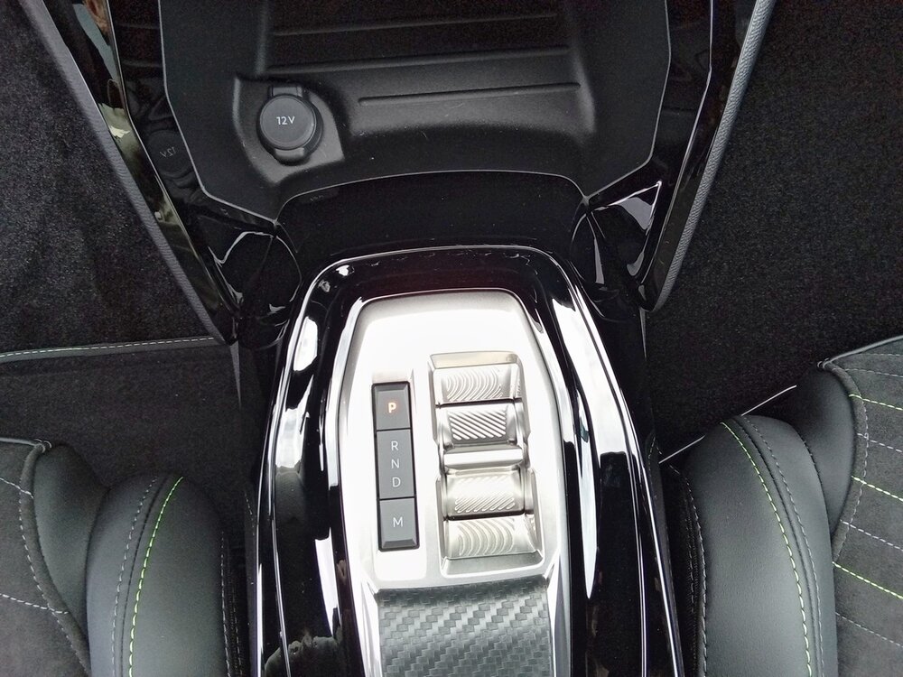 Occasion PEUGEOT 2008 2008 Hybrid 145 e-DCS6 - GT Exclusive