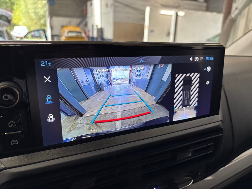 Occasion PEUGEOT Expert EXPERT CA FIXE M BLUEHDI 180 S&S EAT8 - TECH EDITION